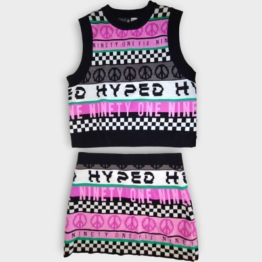 H&M Womens Sweater Set Sz Medium Black Sleeveless Vest Skirt Hippie Y2K Gothrock